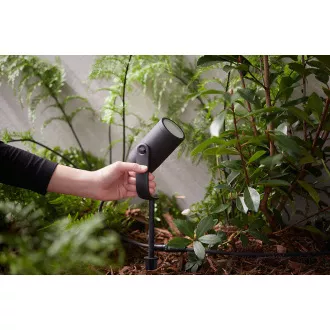 PHILIPS Lily Outdoor spotlámpa, fehér árnyalat és színes hangulat, 230 V, 1x8 W integrált LED, matt króm, kiterjesztés (1741530P7) PHILIPS Lily Outdoor spotlámpa, fehér árnyalat és színes hangulat, 230 V, 1x8 W integrált LED, matt króm, kiterjesztés (1741530P7)