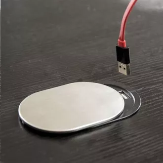Solight 1x beépített aljzat 1x USB csúszófedéllel, ovális csiszolt alumínium borítás, hosszabbító kábel 1, 9m Solight 1x beépített aljzat 1x USB csúszófedéllel, ovális csiszolt alumínium borítás, hosszabbító kábel 1, 9m