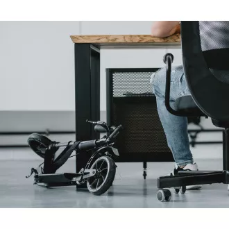 Összecsukható robogó MOVINO X-Way kézi- és lábfékkel, fekete színű Összecsukható robogó MOVINO X-Way kézi- és lábfékkel, fekete színű
