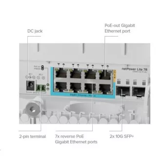 MikroTik CSS610-1Gi-7R-2S OUT fordított PoE switch, 8x Gigabit, 2x SFP , 1x PoE out, 7x PoE in, 56Gbps