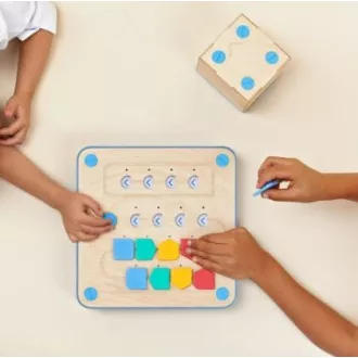 Cubetto interaktív robot