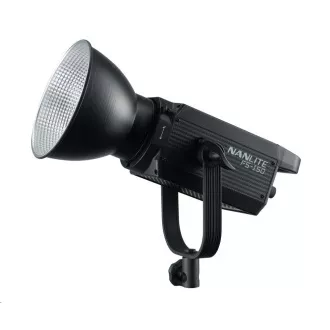 Nanlite FS-150 LED spotlámpa Nanlite FS-150 LED spotlámpa