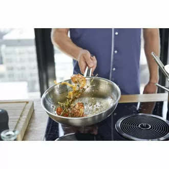 ZWILLING serpenyő, rozsdamentes acél, 24 cm, fedél nélkül - Pro ZWILLING serpenyő, rozsdamentes acél, 24 cm, fedél nélkül - Pro
