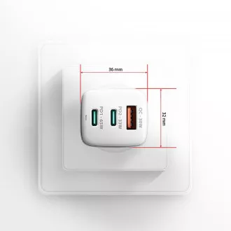 AXAGON ACU-DPQ65W, GaN hálózati töltő 65W, 3x port (USB-A   dual USB-C), PD3.0/QC4 /PPS/Apple, fehér színben