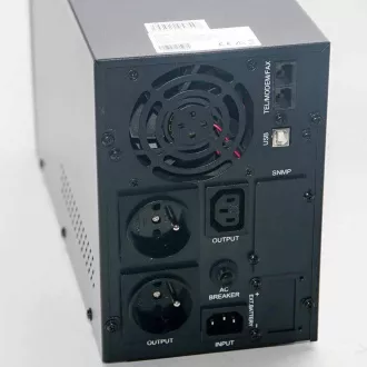 EUROCASE UPS EA610 1000VA TISZTA SZINUSZHULLÁMÚ ÁRAMFORRÁS