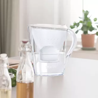 Brita Marella Cool fehér 6 Maxtra Pro All-In-1 szűrő vízforraló, 2, 4 l, szűrőcsere-jelzővel, 6x szűrőbetéttel Brita Marella Cool fehér 6 Maxtra Pro All-In-1 szűrő vízforraló, 2, 4 l, szűrőcsere-jelzővel, 6x szűrőbetéttel