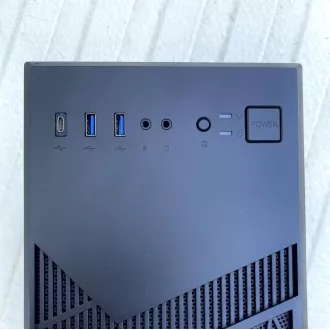EUROCASE tok ML N6-560B, Midi Tower, 1xUSB-C, 2xUSB 3.0, 2x audió, tápegység nélkül