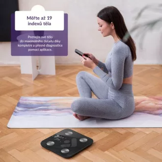 TrueLife FitShape S6 BT - Bioelektromos impedanciás bluetooth mérleg - fekete színű