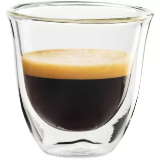 Egy pohár eszpresszó DE'LONGHI