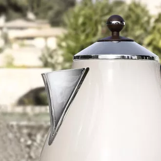 KBOV 2001 BG DELONGHI KETTLE