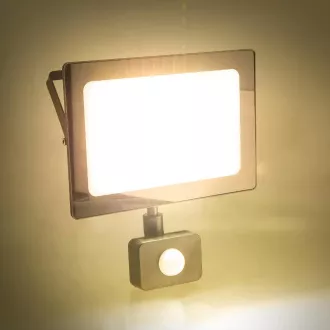RSL 247 LED-es reflektor 30W 4000K PIR RETLUX 30W 4000K