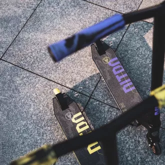 Freestyle robogó MOVINO Stunt NITRO lila 2025