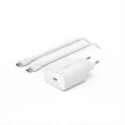 Belkin BOOST CHARGE™ 25W USB-C Power Delivery PPS fali töltő   1m USB-C-USB-C kábel, fehér színben