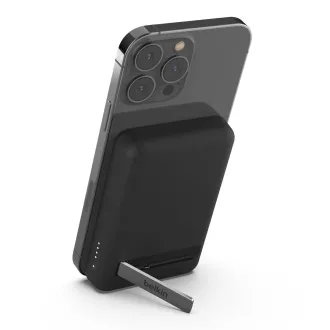 Belkin BOOST CHARGE™ MagSafe mágneses vezeték nélküli PowerBank állvánnyal, 5000mAh, fekete