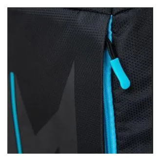 Predator Urban Backpack 18" (PBG510); fekete hátizsák kék díszítésekkel, vízálló és kopásálló anyagból, 18"-es mérethez, 27 l, 0,6 kg Predator Urban Backpack 18" (PBG510); fekete hátizsák kék díszítésekkel, vízálló és kopásálló anyagból, 18"-es mérethez, 27 l, 0,6 kg