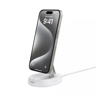 Belkin BOOST CHARGE™ PRO Qi2 15W mágneses töltőállvány, átalakítható, fehér színben