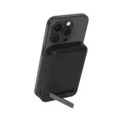 Belkin BOOST CHARGE™ Qi2 mágneses vezeték nélküli PowerBank állvánnyal, 8000mAh, 15W, Fekete