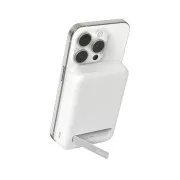 Belkin BOOST CHARGE™ Qi2 mágneses vezeték nélküli PowerBank állvánnyal, 10000mAh, 15W, fehér