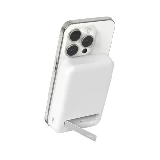 Belkin BOOST CHARGE™ Qi2 mágneses vezeték nélküli PowerBank állvánnyal, 10000mAh, 15W, fehér