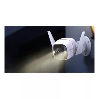 TP-LINK Tapo C320WS - Kültéri IP kamera WiFi és LAN, 4MP(2560 × 1440), ONVIF, Starlight (színes éjszakai látás )