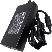 MSI 180W 19,5V hálózati adapter (hálózati kábellel együtt)