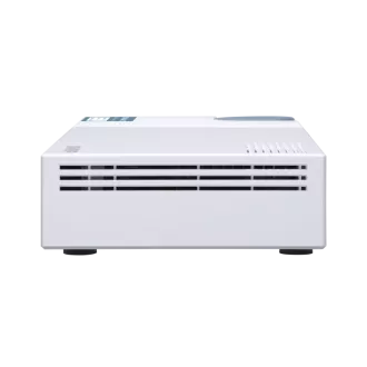 QNAP menedzselt switch QSW-M408-4C (12 port: 8x Gigabit port   4x 10G SFP  / 10GbE kombinált port)