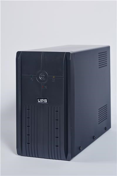 EUROCASE UPS EA200LED 2000VA lineáris interaktív UPS